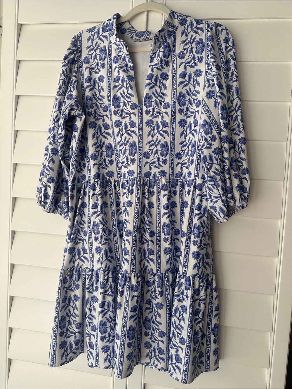 Smith & Quinn “Tory” dress white and blue size XL